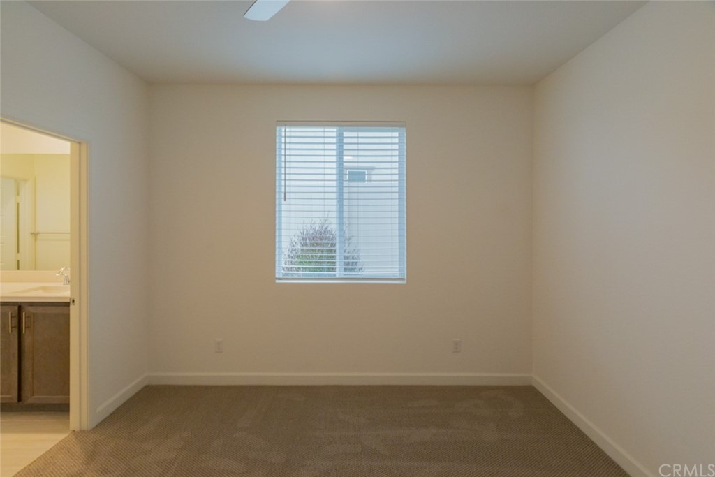 32151 Everview Temecula, CA 92591 - Photo 19 of 29 an empty room with a window