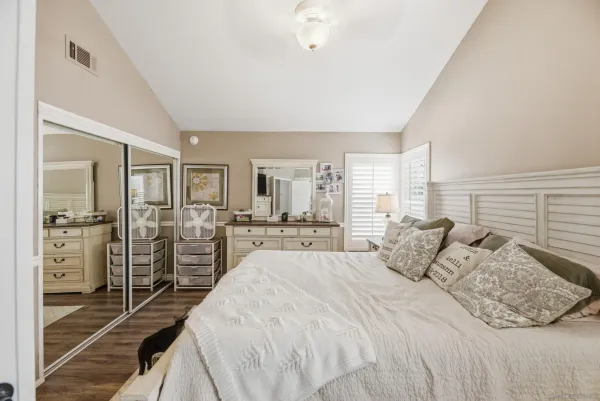 $899,000 | 956 Mariposa Place, Escondido, CA 92026