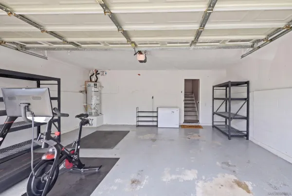 $899,000 | 956 Mariposa Place, Escondido, CA 92026
