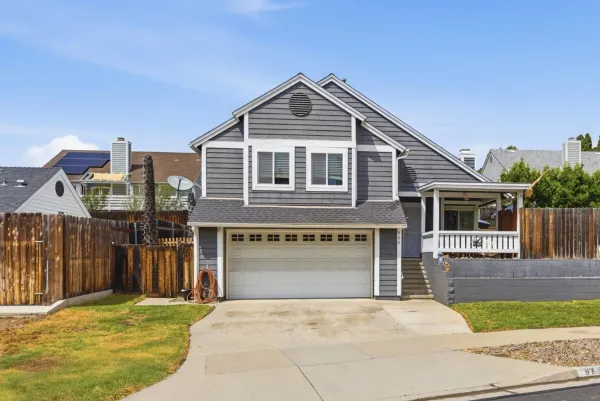 $899,000 | 956 Mariposa Place, Escondido, CA 92026
