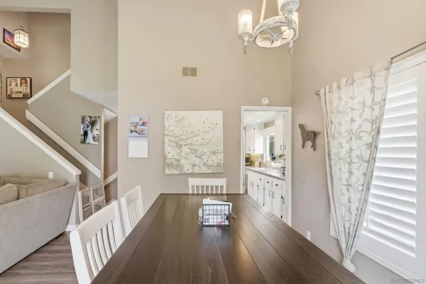 $899,000 | 956 Mariposa Place, Escondido, CA 92026