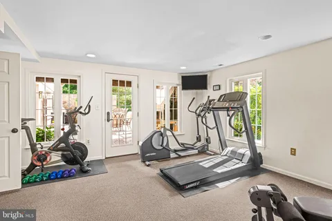 $1,200,000 | 30 Farm House Lane, Furlong, PA 18925