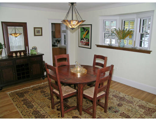 41 Annawan Road Newton, MA 02468 - Photo 3 of 13