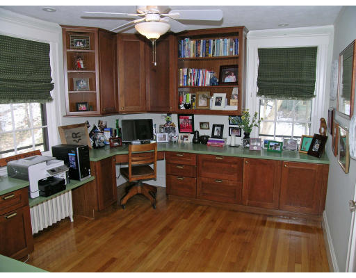 41 Annawan Road Newton, MA 02468 - Photo 10 of 13