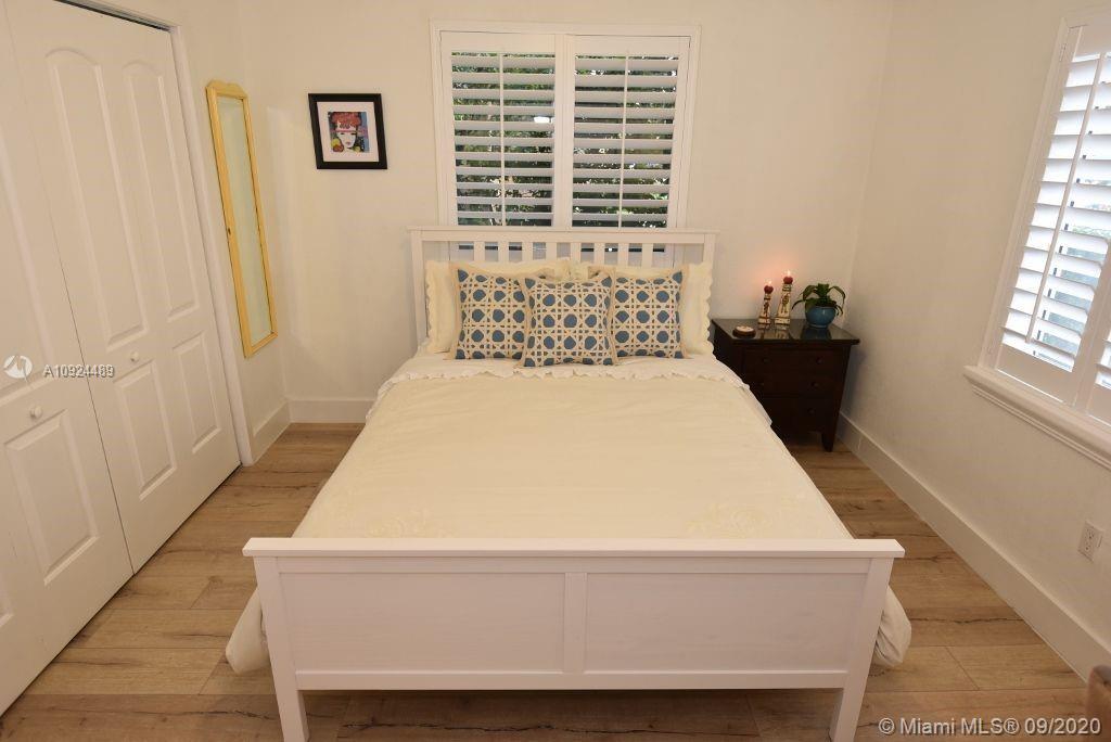 2117 Red Road Coral Gables, FL 33155 - Photo 11 of 24 Gallery Image 11