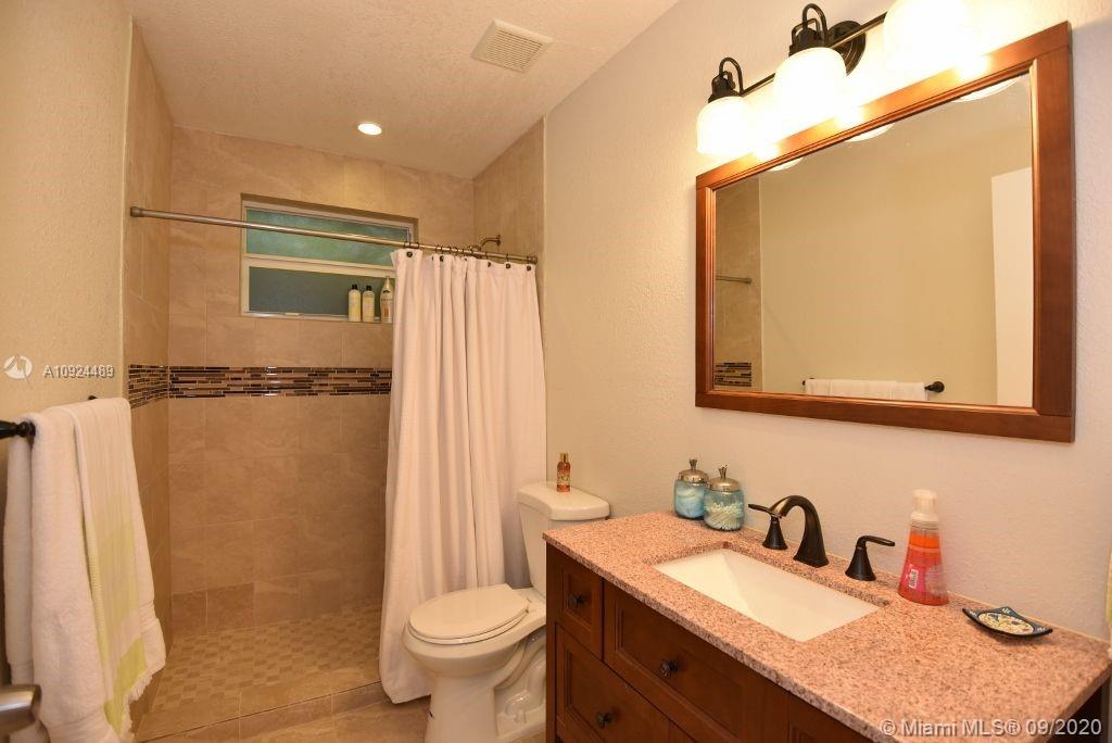 2117 Red Road Coral Gables, FL 33155 - Photo 16 of 24 Gallery Image 16