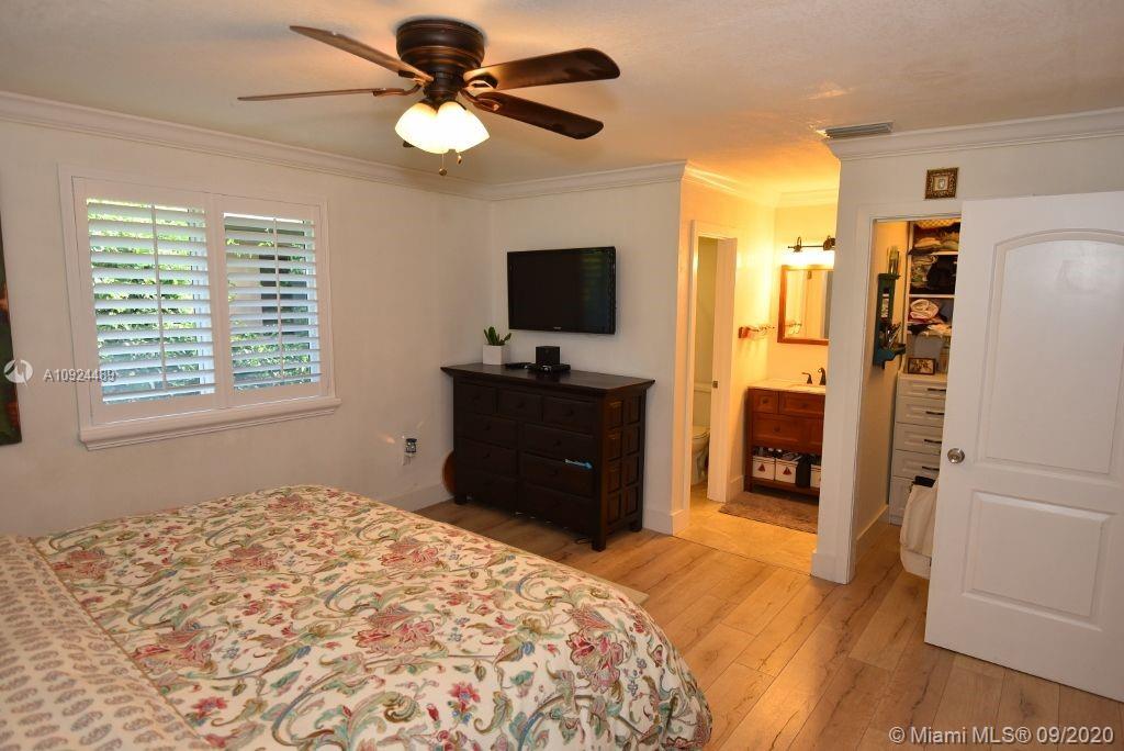 2117 Red Road Coral Gables, FL 33155 - Photo 18 of 24 Gallery Image 18