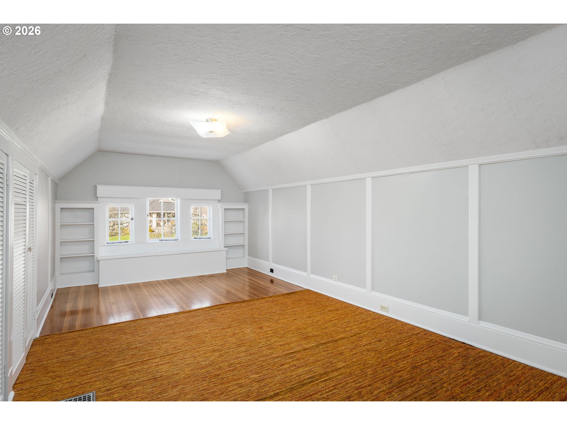 2806 Northeast Alameda Street Portland, OR 97212 - Photo 28 of 45 wooden floor in an empty room