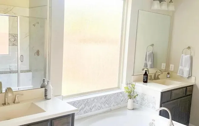 $3,900 | 1012 Canyon Oak Drive, Euless, TX 76039