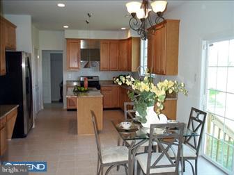 206 Tremain Road Bensalem, PA 19020 - Photo 2 of 6 Kitchen