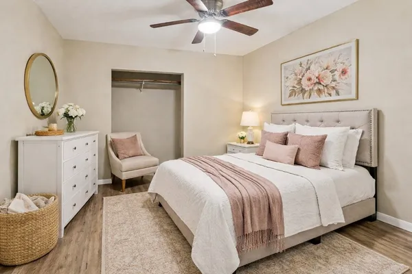 $2,295 | 15815 Crystal Grove Drive, Houston, TX 77082