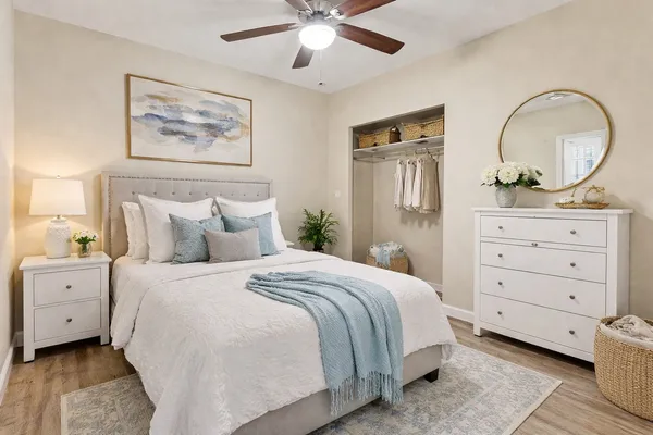 $2,295 | 15815 Crystal Grove Drive, Houston, TX 77082