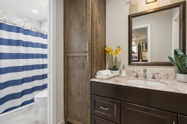 $2,295 | 15815 Crystal Grove Drive, Houston, TX 77082