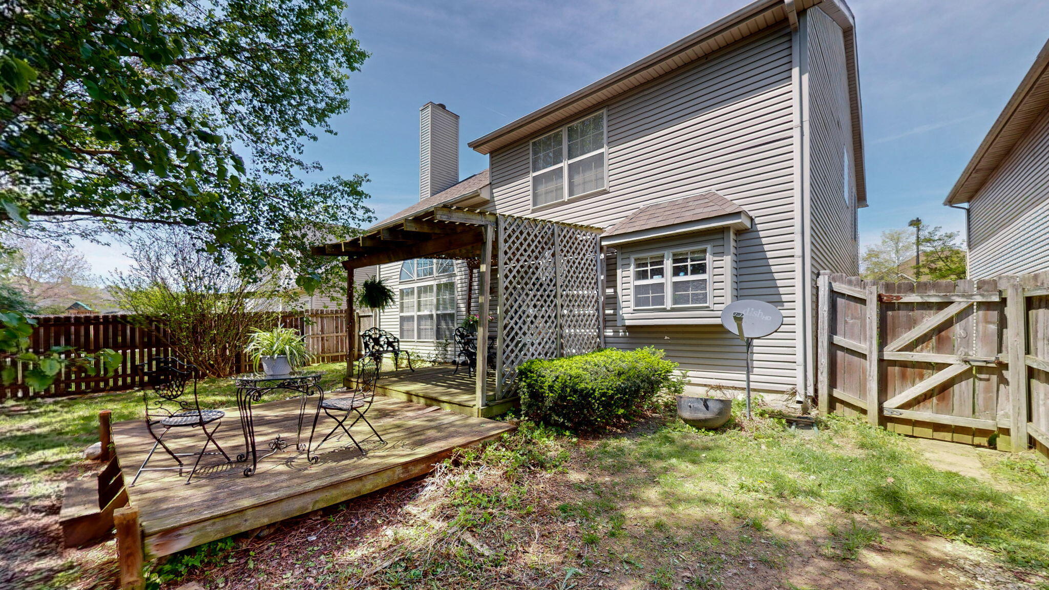 2-web-or-mls-532 Hadlow St Lexington KY