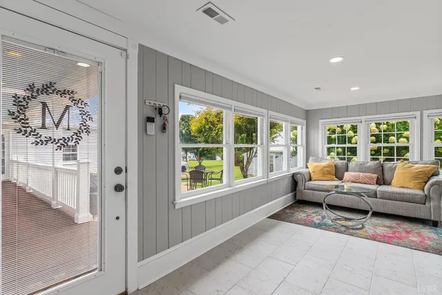 $549,900 | 260 North Main Street, Amherst, VA 24521