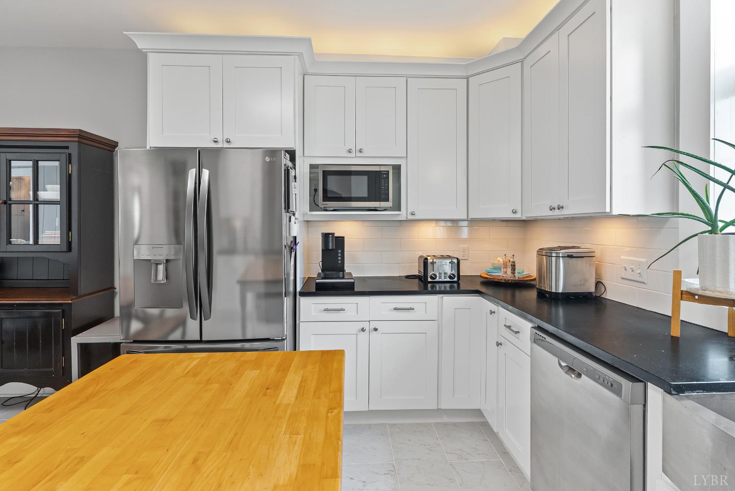 260 North Main Street Amherst, VA 24521 - Photo 4 of 71