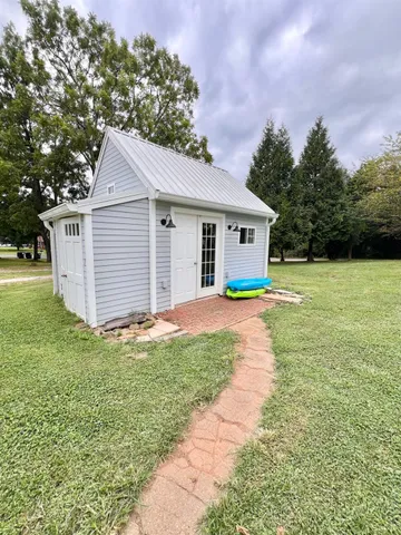 $549,900 | 260 North Main Street, Amherst, VA 24521