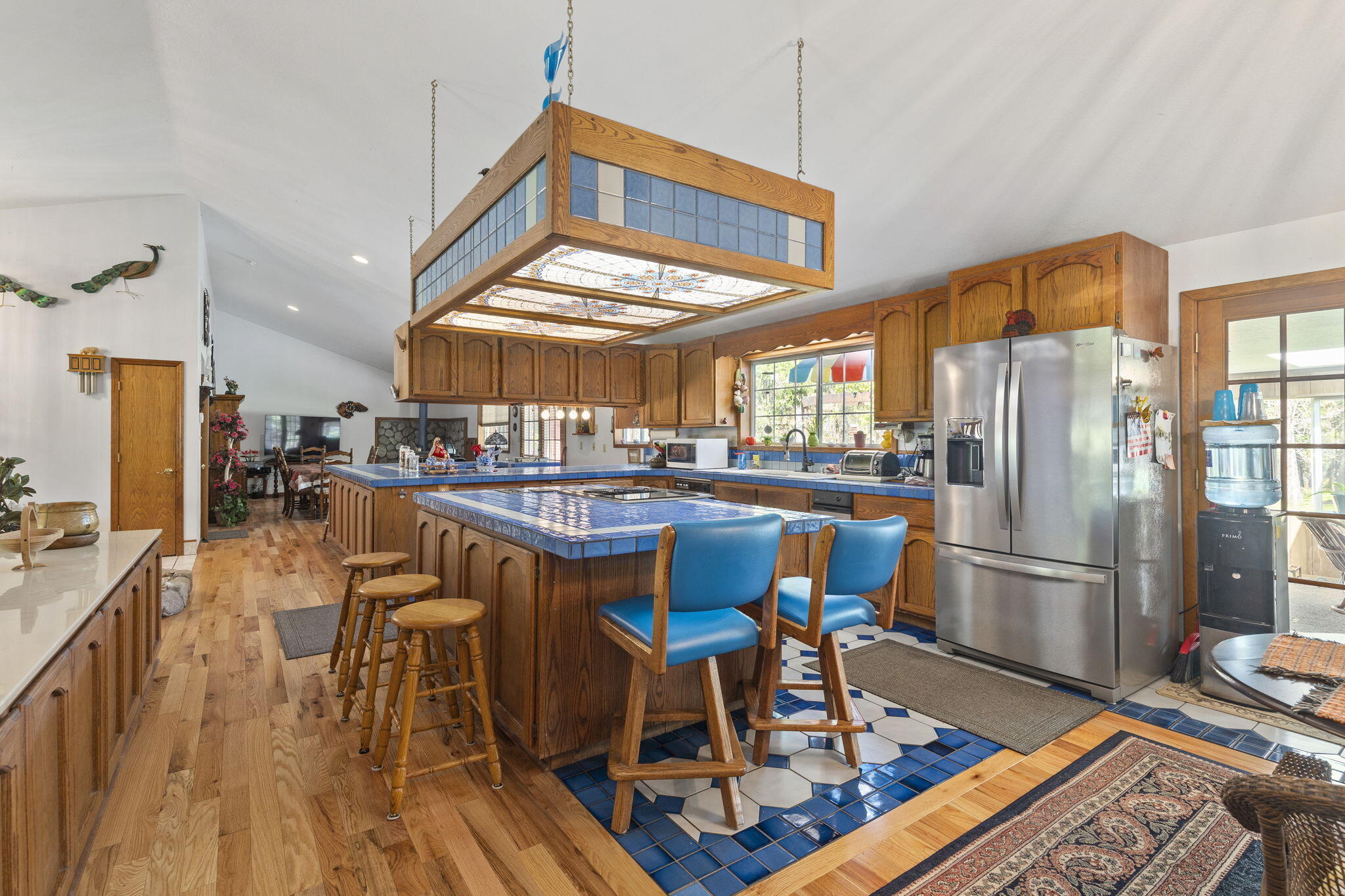 400 Latigo Ranch Road Williams, OR 97544 - Photo 14 of 90 Kitchen