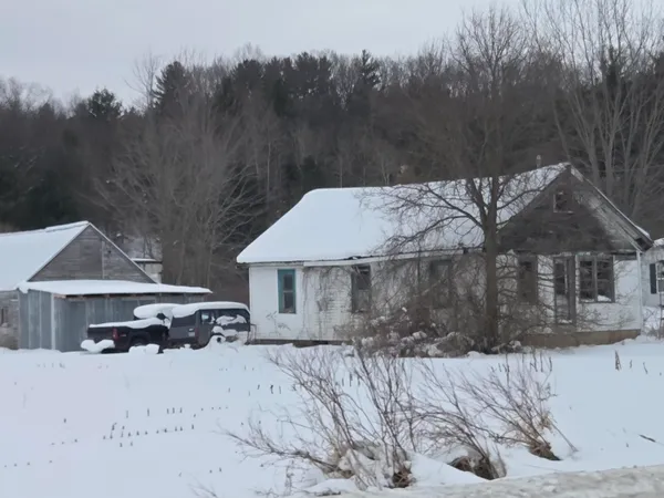 $650,000 | 13774 Maple Island Road, Twin Lake, MI 49457