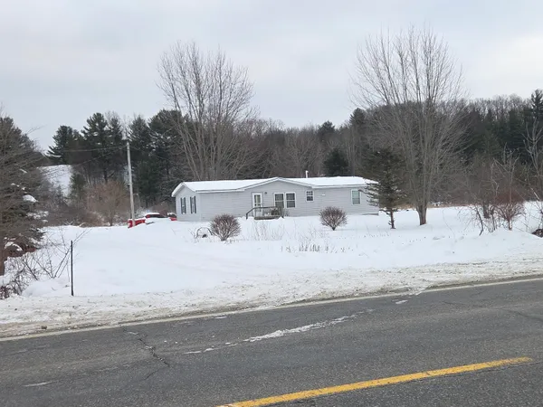 $650,000 | 13774 Maple Island Road, Twin Lake, MI 49457