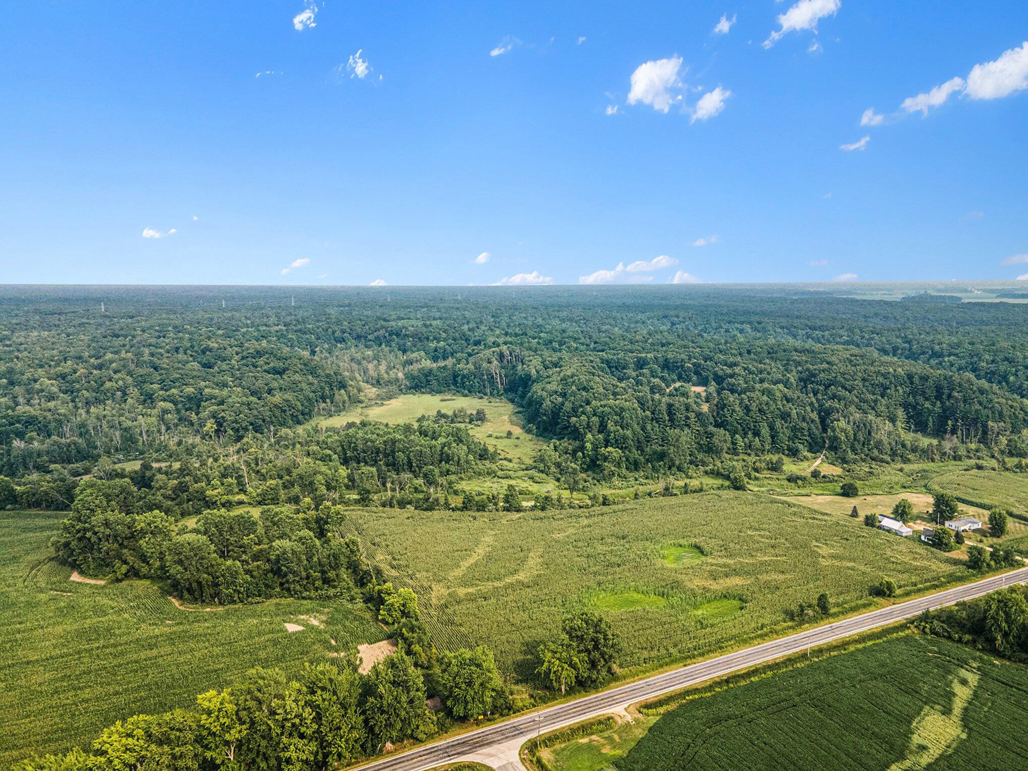 13774 Maple Island Road Twin Lake, MI 49457 - Photo 9 of 20 002_file_911