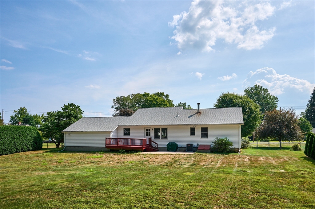 43 Loudville Road Easthampton, MA 01027 - Photo 22 of 34 a front view of a house with garden