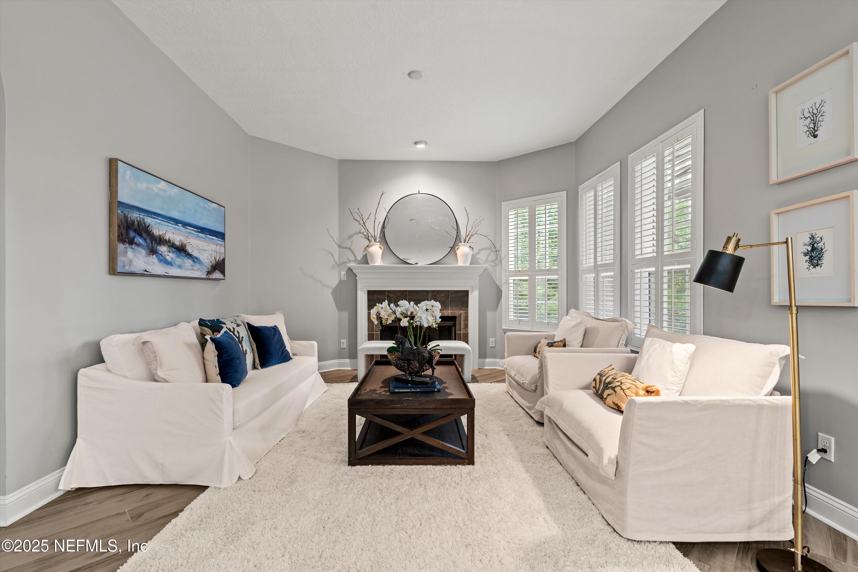 30 Pelican Pointe Road Ponte Vedra, FL 32081 - Photo 15 of 66 Living Room
