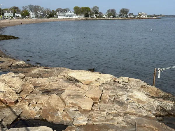 $2,950 | 33 Sybil Avenue, Branford, CT 06405