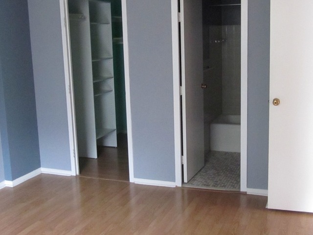 5757 North Sheridan Road, Unit 3J Chicago, IL 60660 - Photo 15 of 17