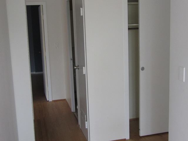 5757 North Sheridan Road, Unit 3J Chicago, IL 60660 - Photo 9 of 17