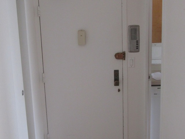 5757 North Sheridan Road, Unit 3J Chicago, IL 60660 - Photo 10 of 17