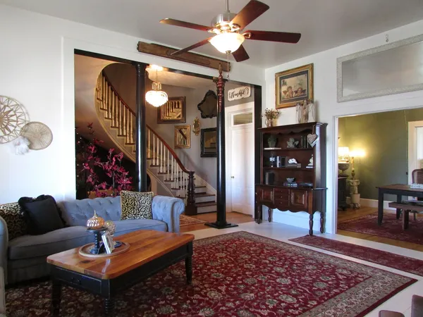 $279,900 | 621 Girard Street, Metropolis, IL 62960