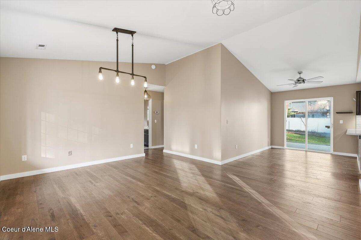 3297 Wedgewood Loop Coeur D'Alene, ID 83815 - Photo 13 of 49 13-3297 Wedgewood Loop_RedHogMedia