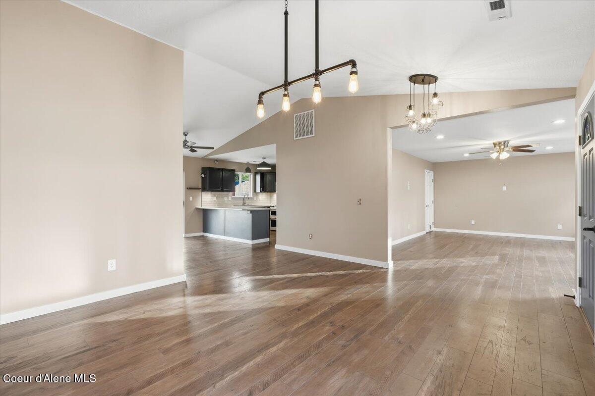 3297 Wedgewood Loop Coeur D'Alene, ID 83815 - Photo 16 of 49 16-3297 Wedgewood Loop_RedHogMedia