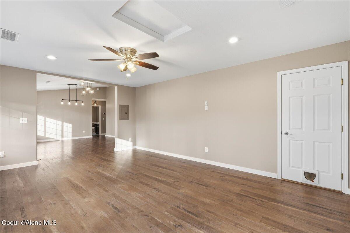 3297 Wedgewood Loop Coeur D'Alene, ID 83815 - Photo 27 of 49 27-3297 Wedgewood Loop_RedHogMedia