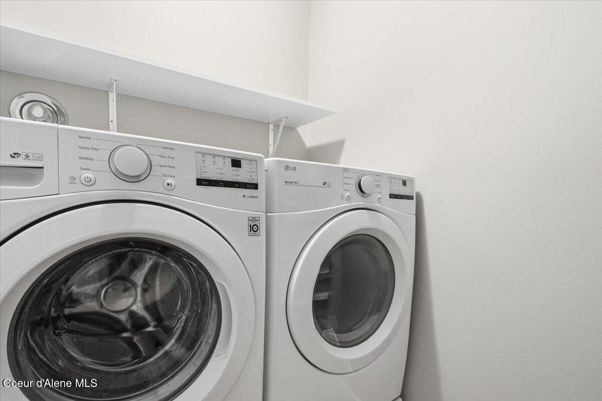 3297 Wedgewood Loop Coeur D'Alene, ID 83815 - Photo 37 of 49 37-3297 Wedgewood Loop_RedHogMedia