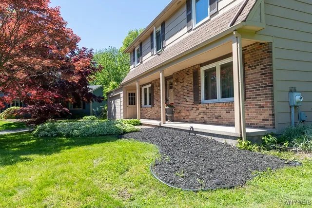 $375,000 | 18 Tree Top Drive, Penfield, NY 14625