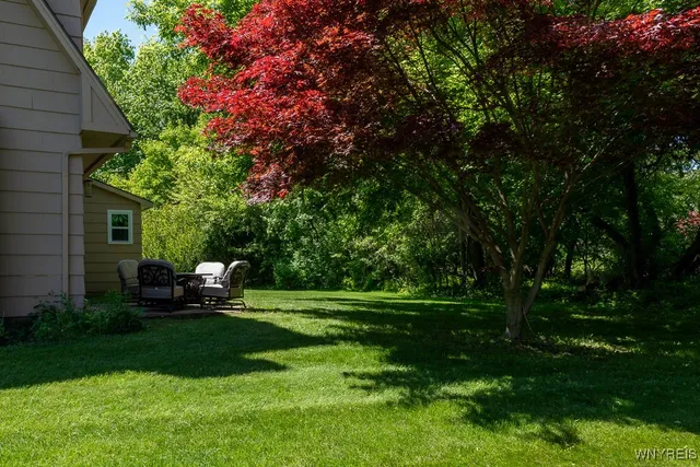 $375,000 | 18 Tree Top Drive, Penfield, NY 14625