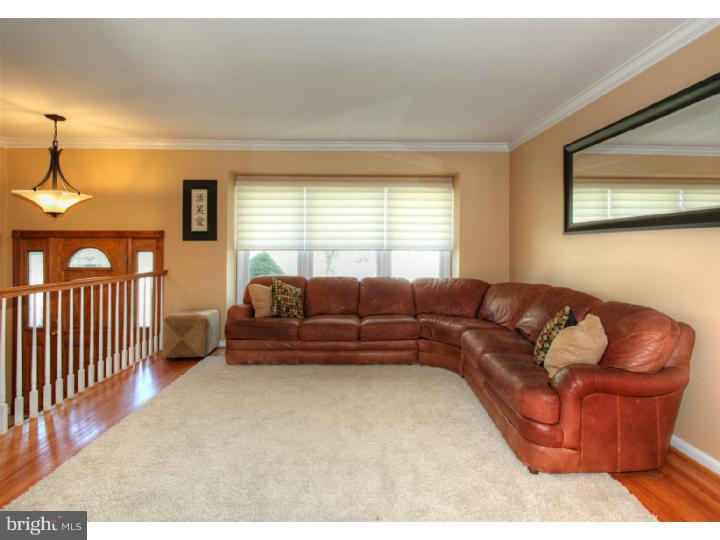 133 Bartram Road Marlton, NJ 08053 - Photo 3 of 25