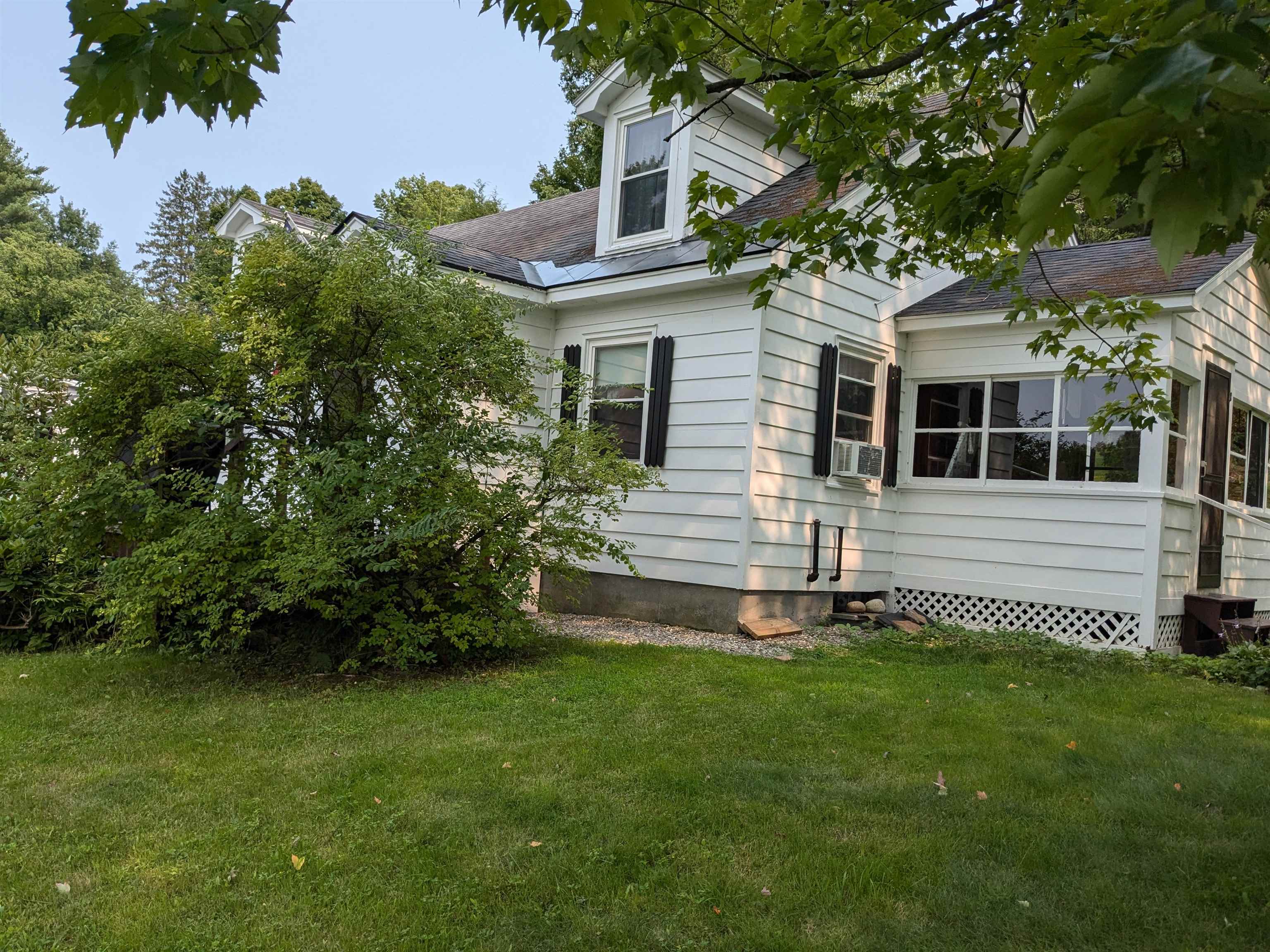25 Ford Avenue Walpole, NH 03608 - Photo 3 of 54 Gallery Image 3