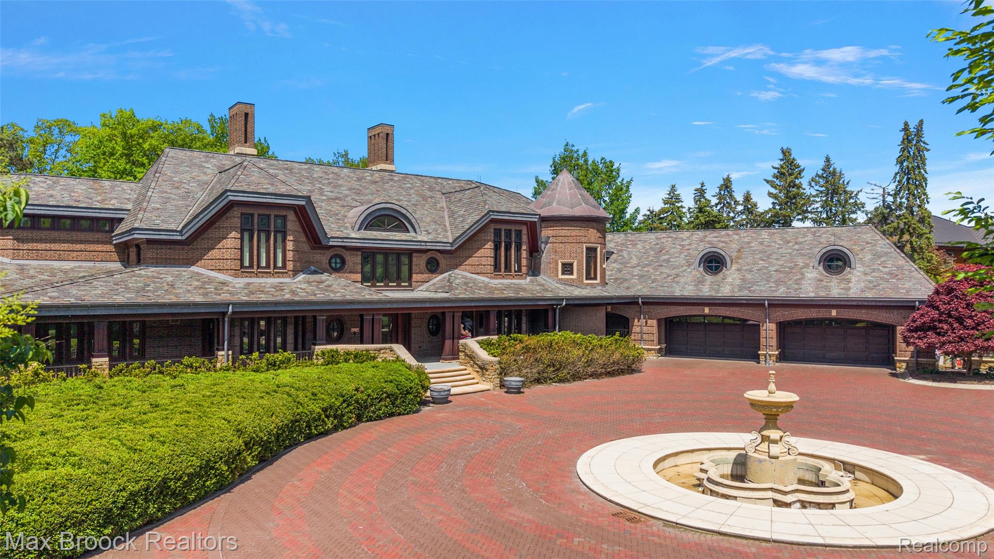 4740 Dow Ridge Road West Bloomfield, MI 48324 - Photo 33 of 47 Dow Ridge New 2026 Summer-5.jpg
