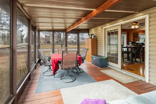 $350,000 | 1975 Eastman Lane, Hanover Park, IL 60133