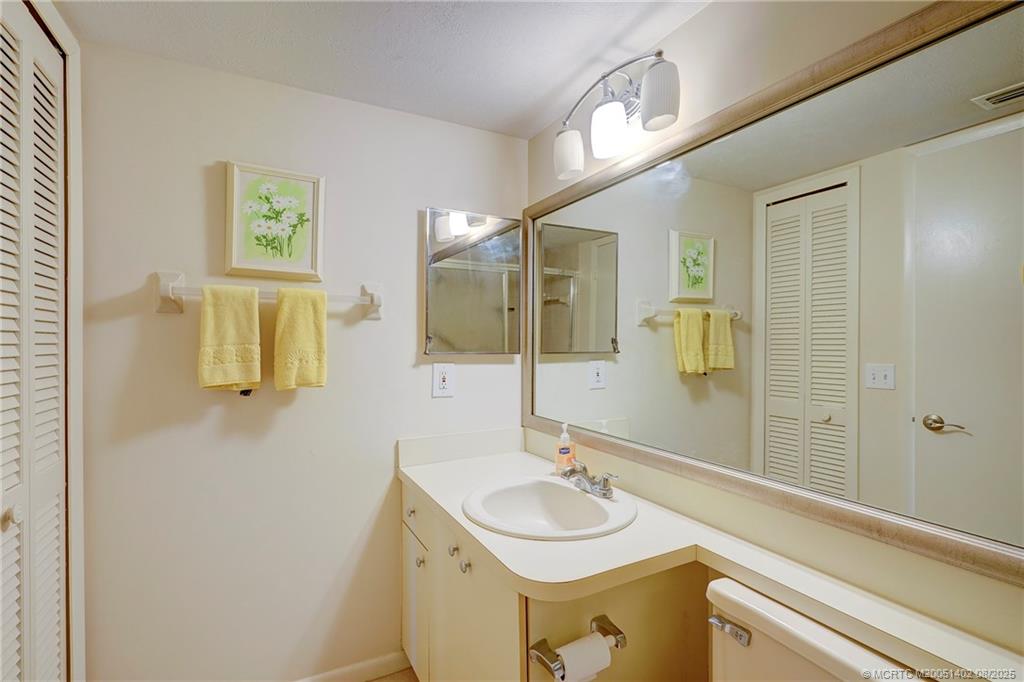 2950 Southeast Ocean Boulevard, Unit 1211 Stuart, FL 34996 - Photo 17 of 61
