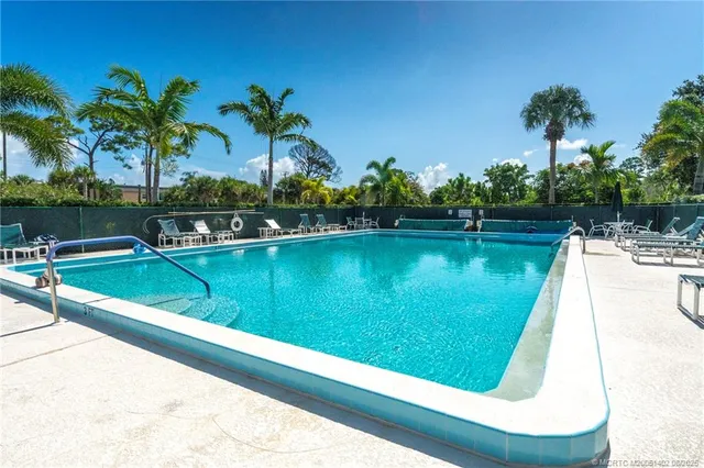 $2,800 | 2950 Southeast Ocean Boulevard, Unit 1211, Stuart, FL 34996