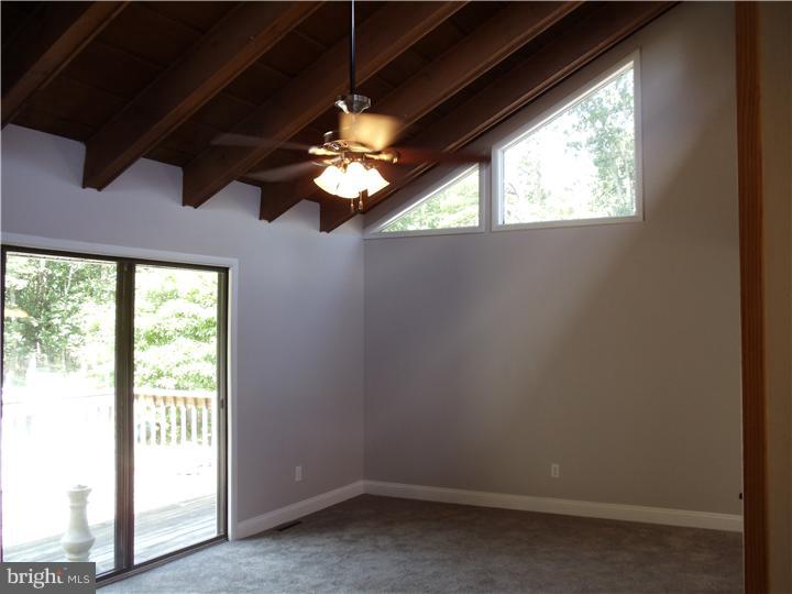 399 Indian Mills Road Shamong, NJ 08088 - Photo 4 of 25 Great Room