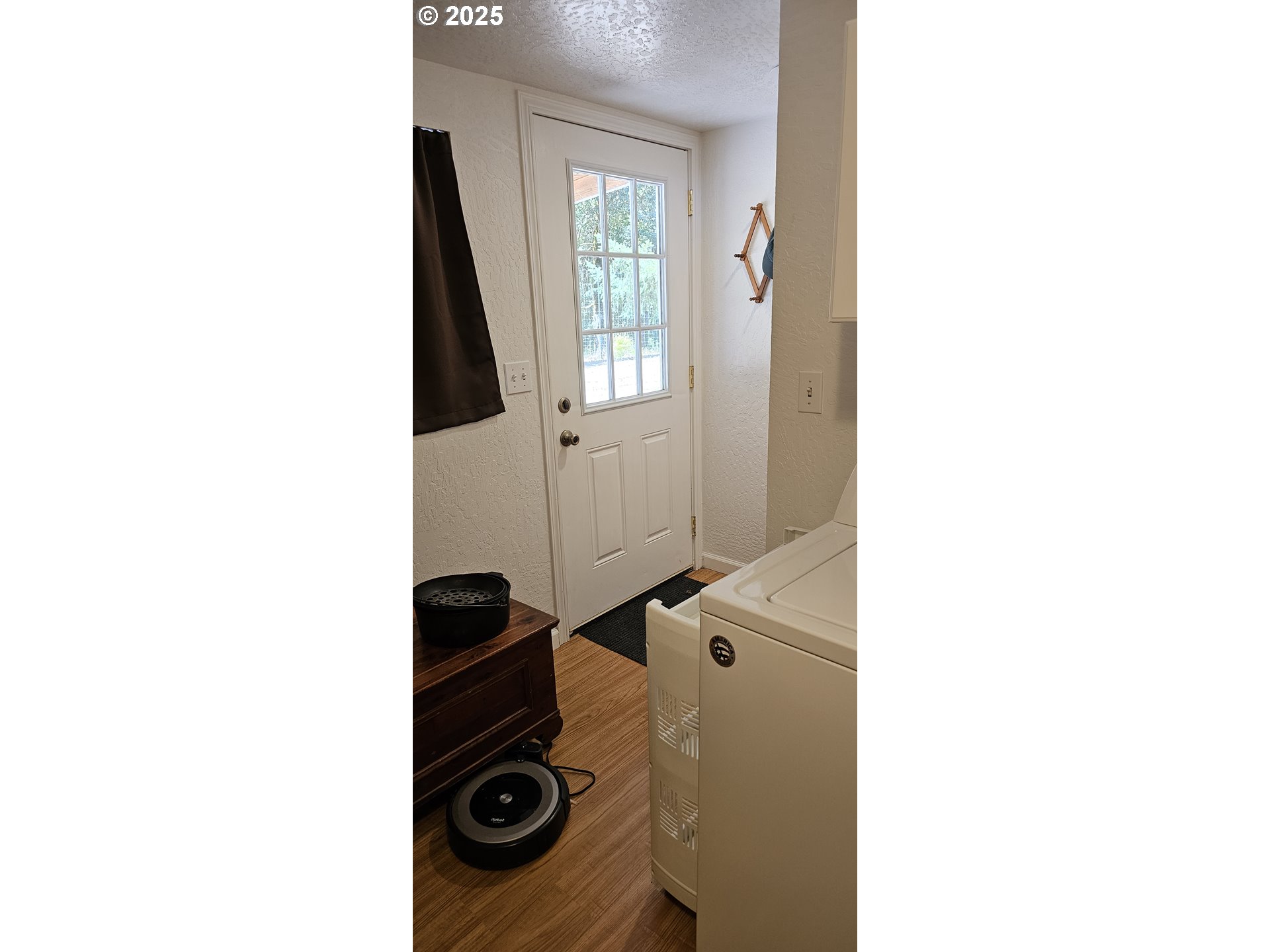 524 Azalea Drive Elkton, OR 97436 - Photo 40 of 48 a view of a hallway with closet