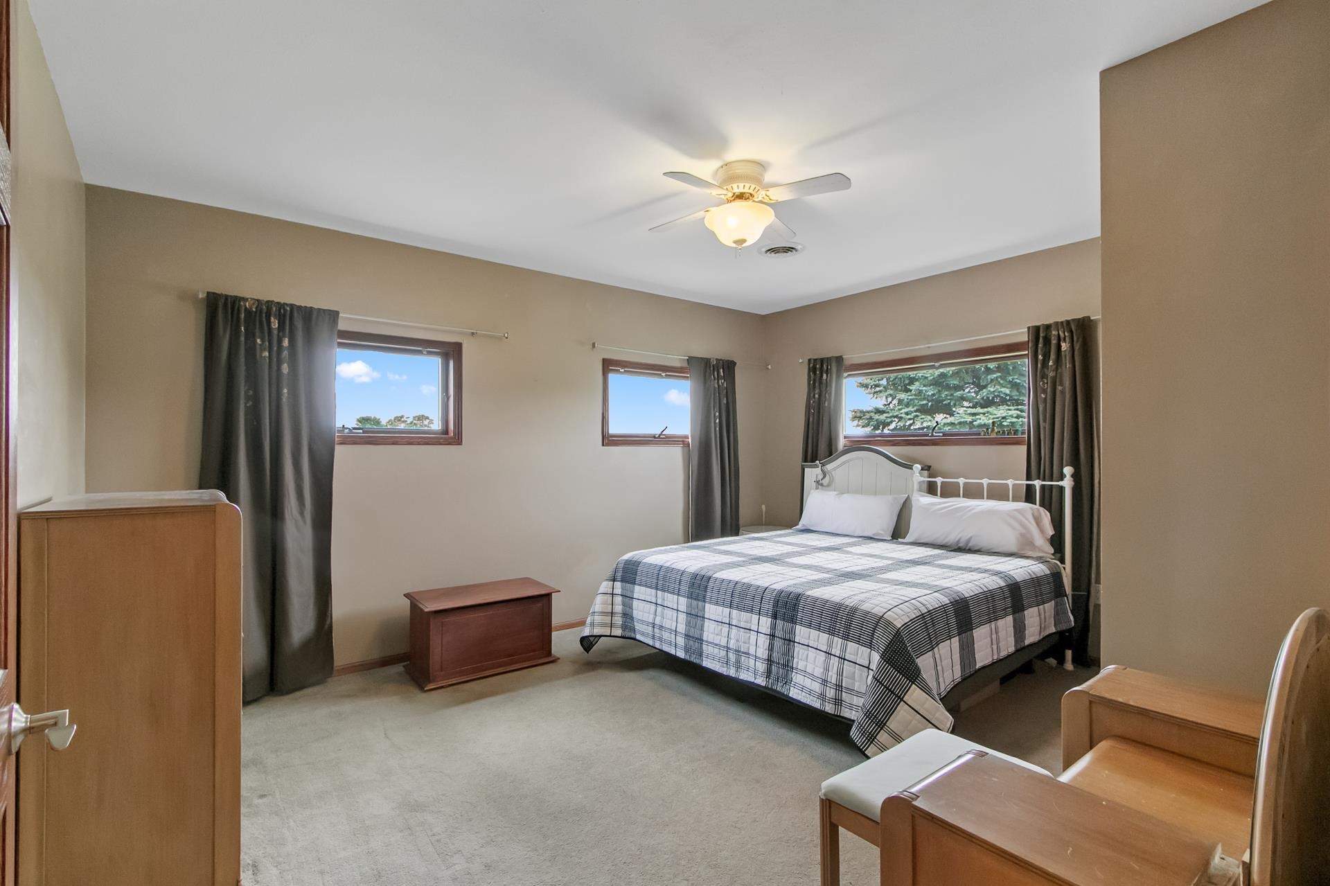 6988 Schneider Road Middleton, WI 53562 - Photo 19 of 52