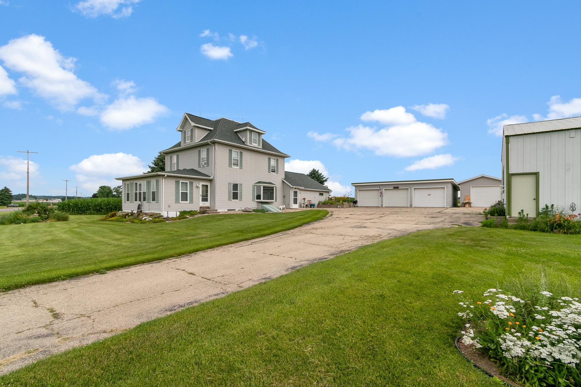 6988 Schneider Road Middleton, WI 53562 - Photo 29 of 52