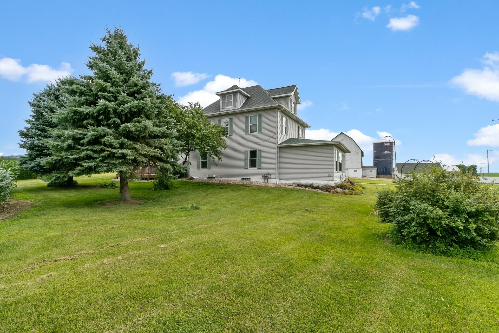 6988 Schneider Road Middleton, WI 53562 - Photo 30 of 52