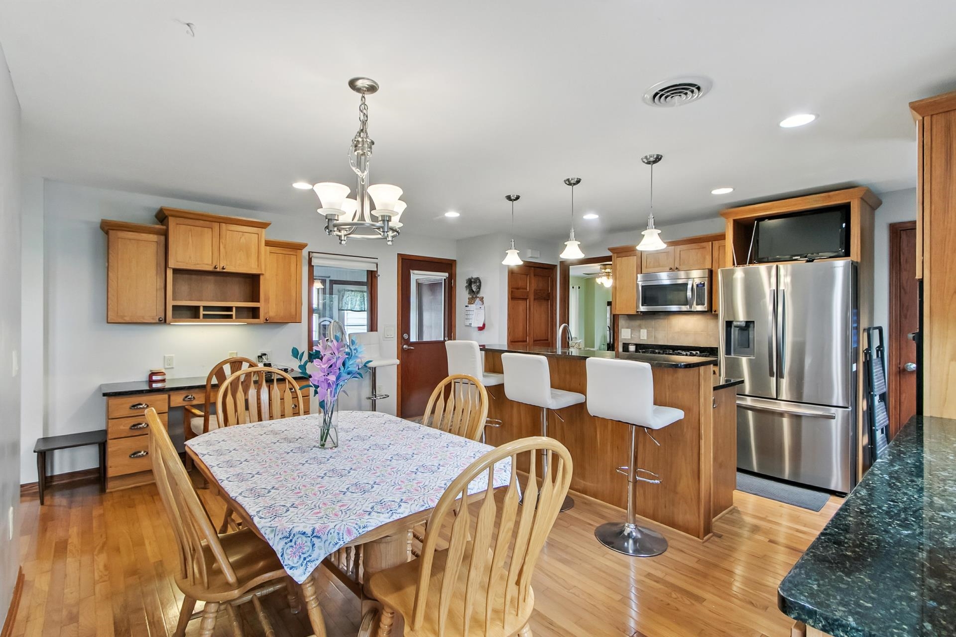 6988 Schneider Road Middleton, WI 53562 - Photo 3 of 52